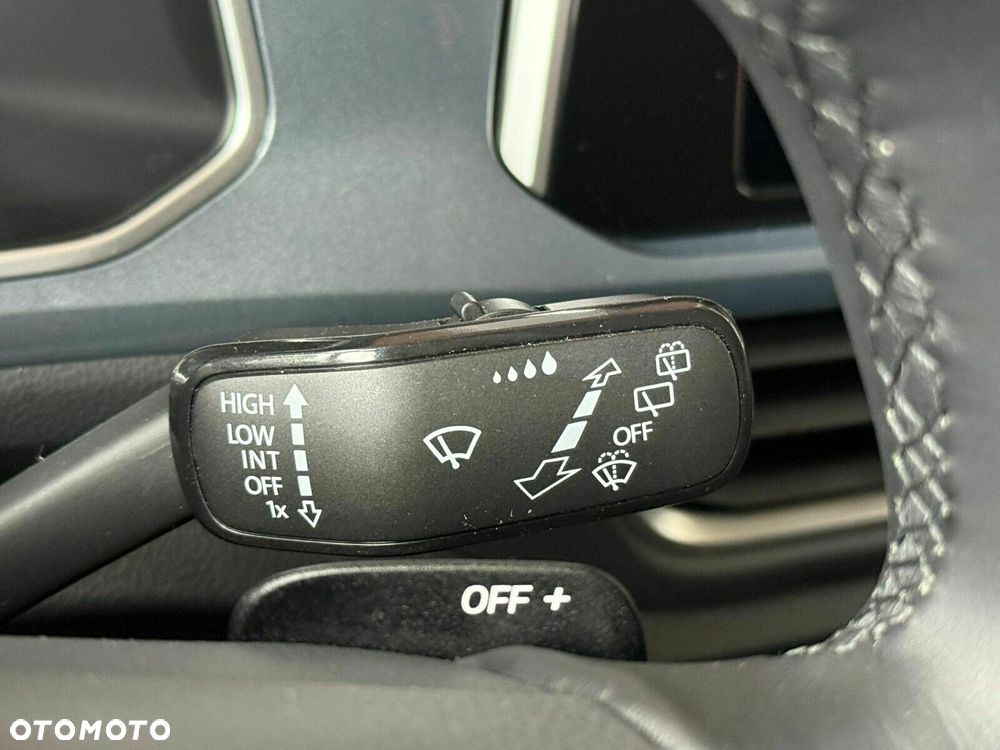 Volkswagen T-Roc - 20