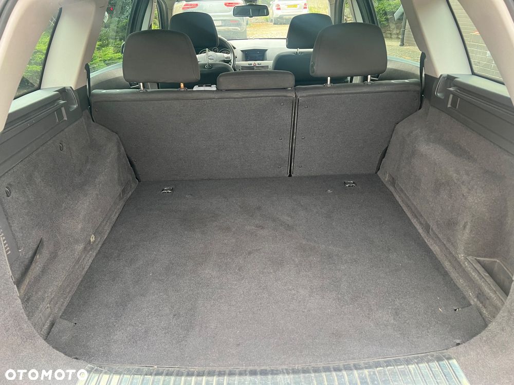 Opel Astra 1.9 CDTI DPF Sport - 5