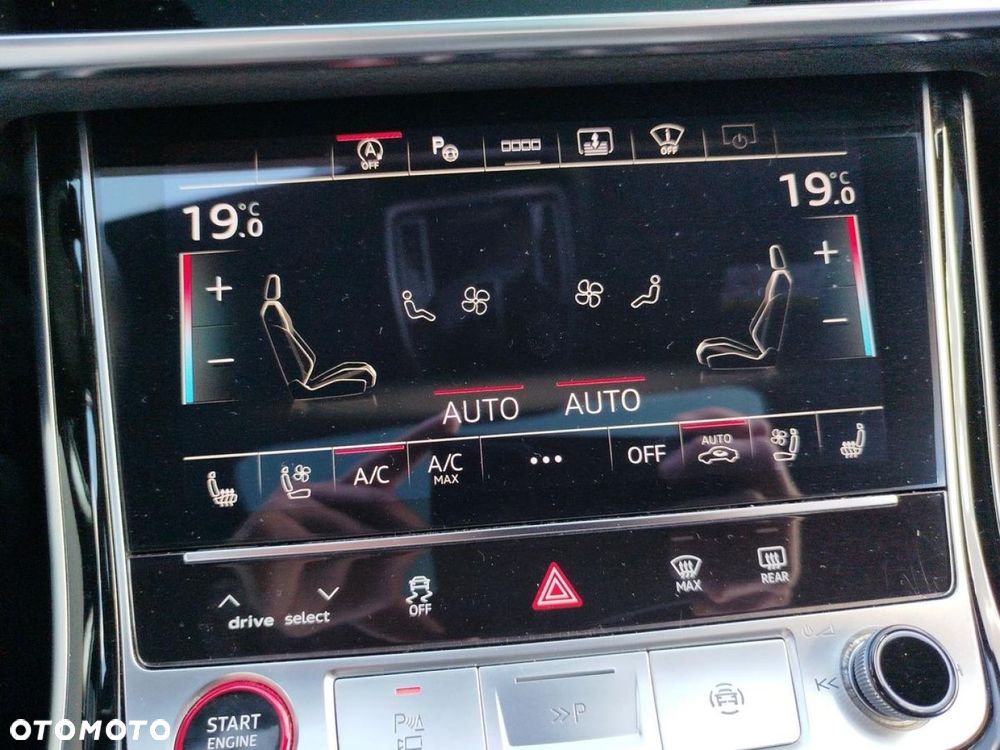Audi S8 - 20