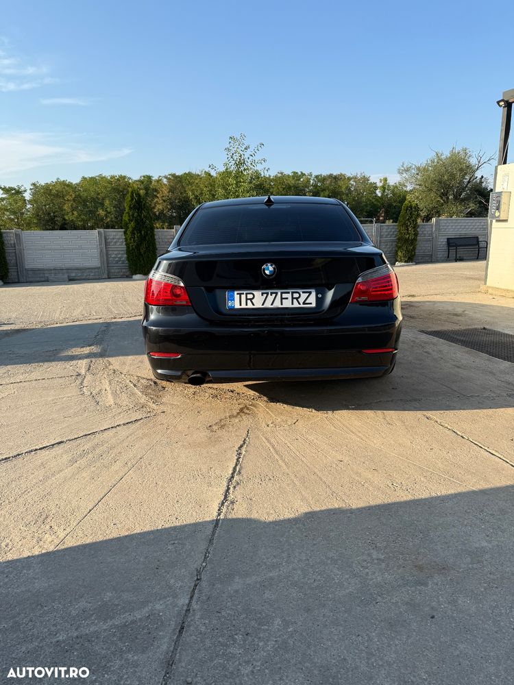 BMW Seria 5 520d Aut. - 4