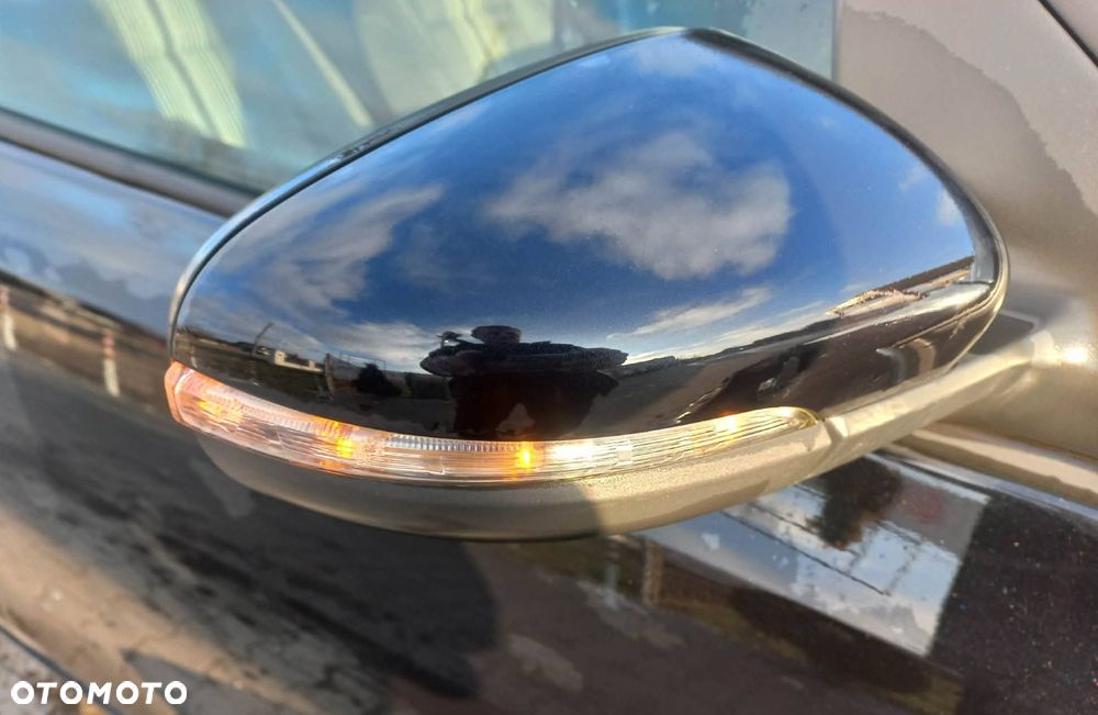 Volkswagen Golf 1.2 TSI MATCH - 8