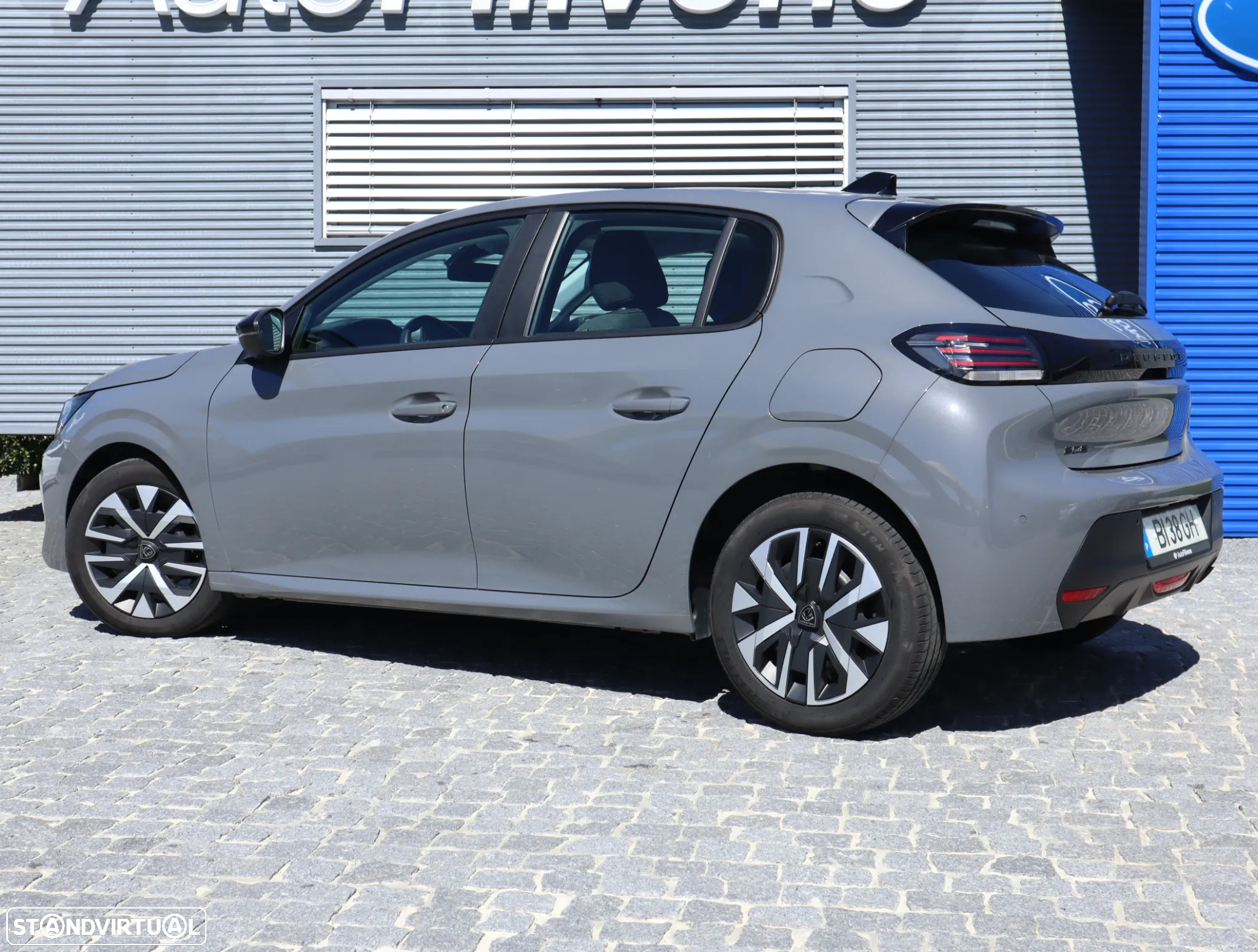 Peugeot 208 1.2 PureTech Active Pack - 2