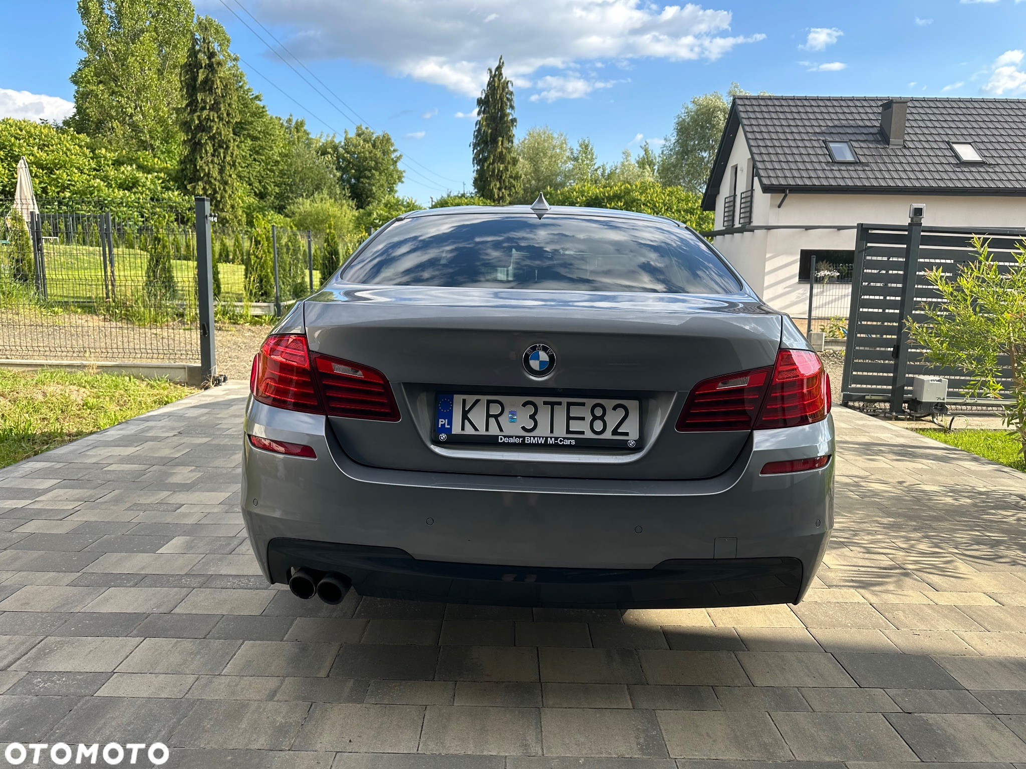 BMW Seria 5 528i xDrive - 4