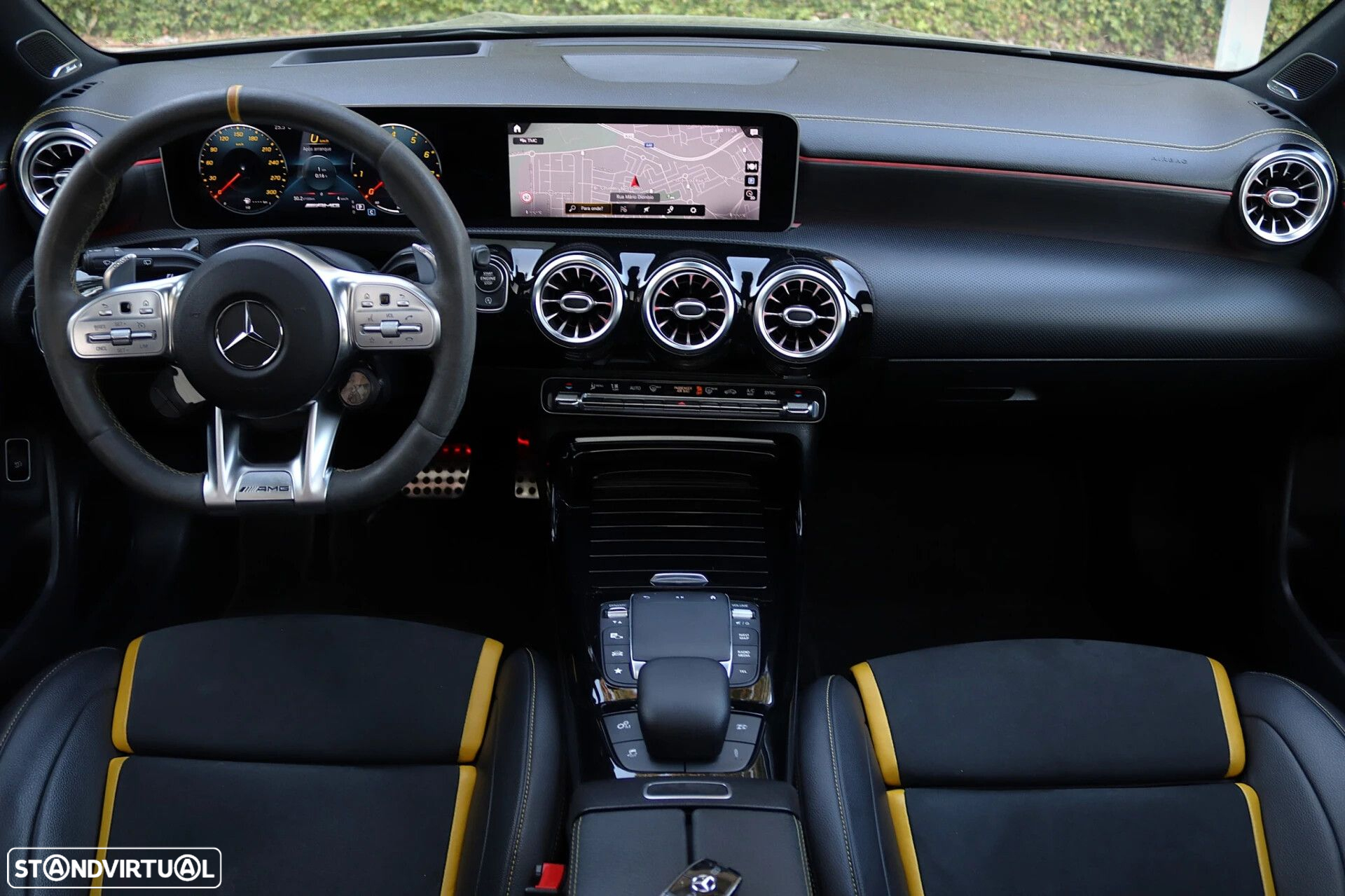 Mercedes-Benz CLA 45 AMG - 4
