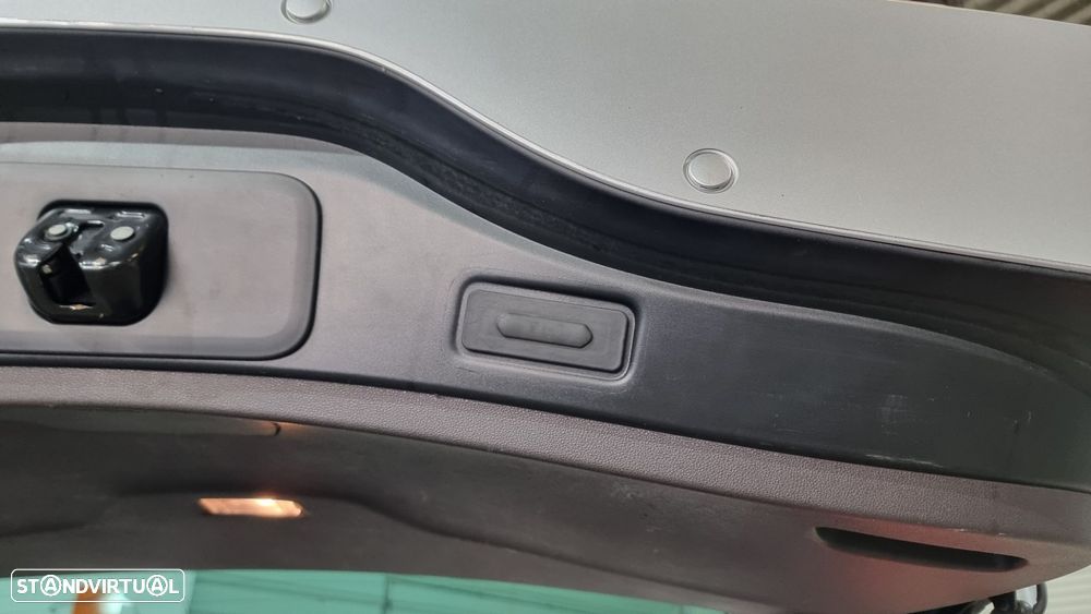 Renault Espace 1.6 dCi Initiale Paris EDC - 11