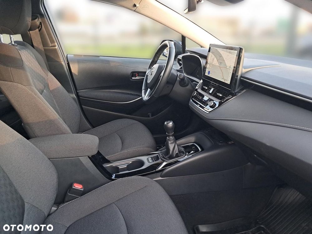 Toyota Corolla - 10