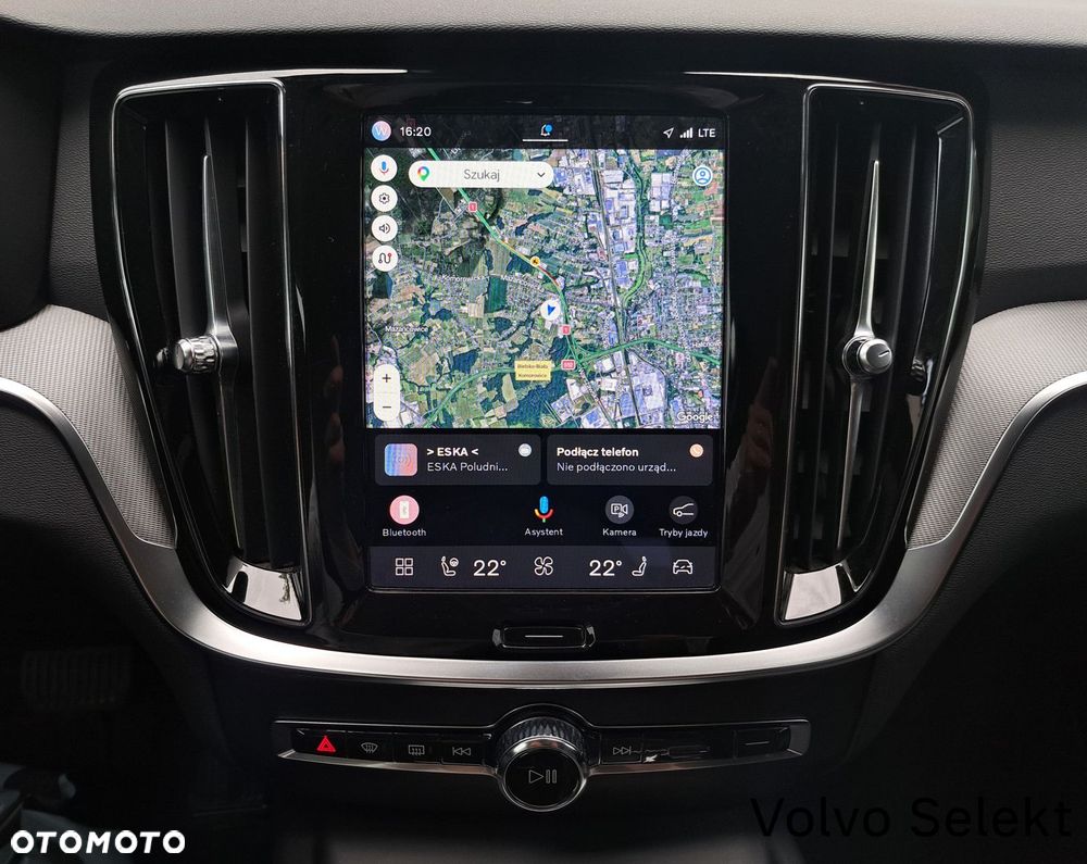 Volvo V60 Cross Country - 17