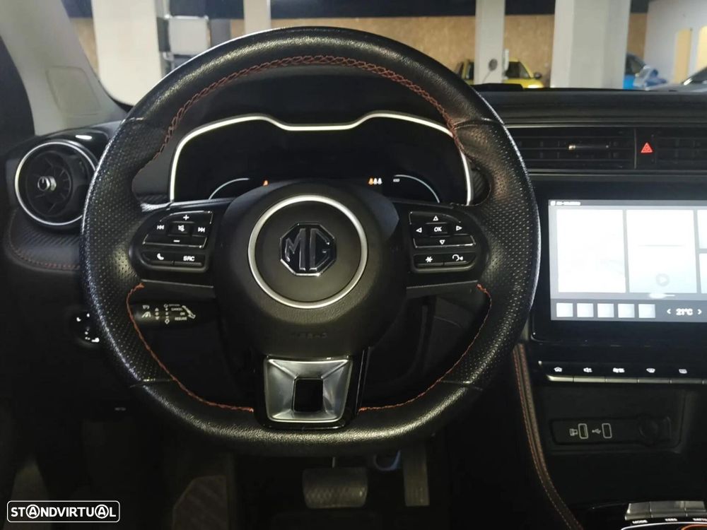 MG ZS EV 72.6 kWh Luxury - 24