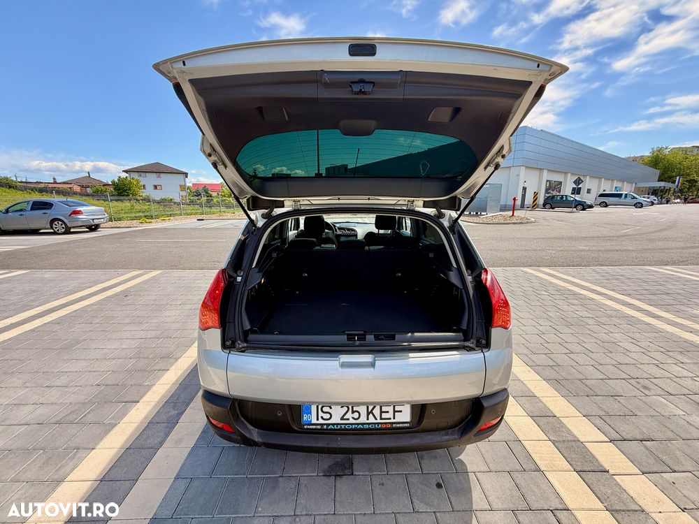 Peugeot 3008 2.0 HDI BVA FAP Premium - 10