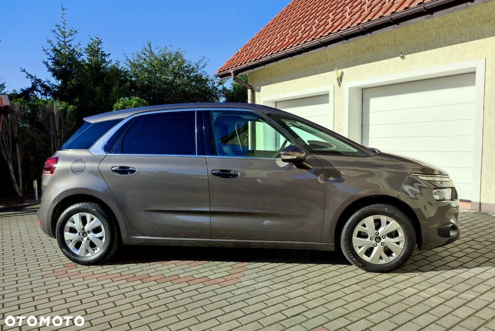 Citroën C4 Picasso PureTech 130 Stop&Start Exclusive - 26