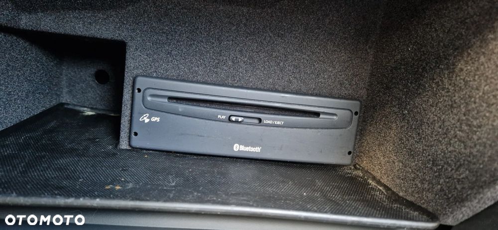 Renault Laguna 3.0 dCi V6 Initiale - 25