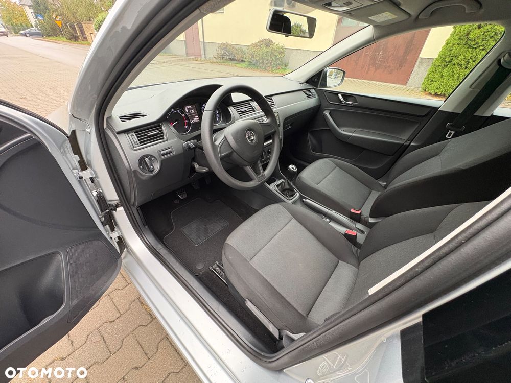 Skoda RAPID - 9