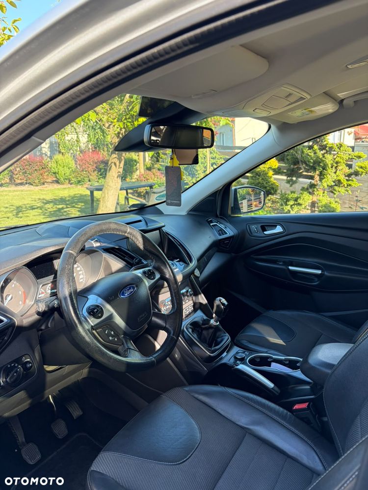 Ford Kuga 2.0 TDCi FWD Titanium - 17