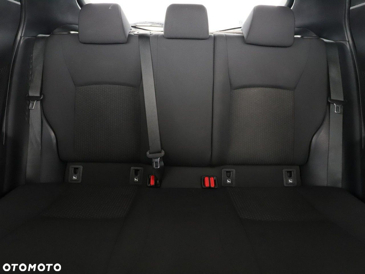 Toyota C-HR 1.8 Hybrid Dynamic - 18