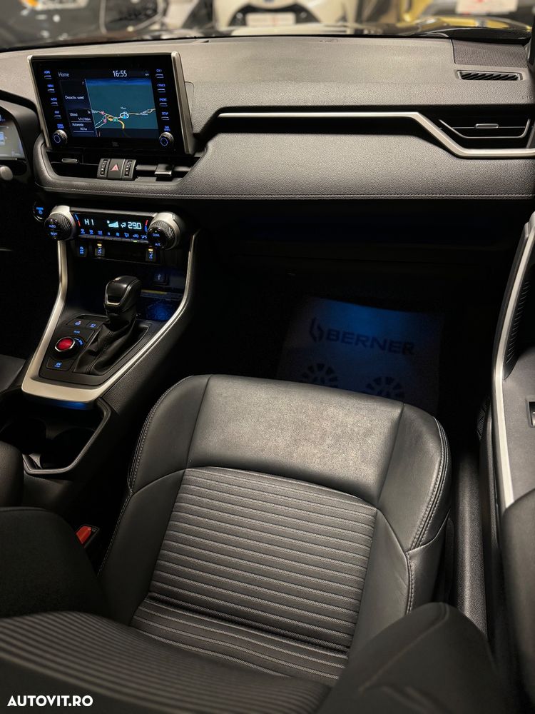 Toyota RAV4 2.5 4x4 Black Edition - 12