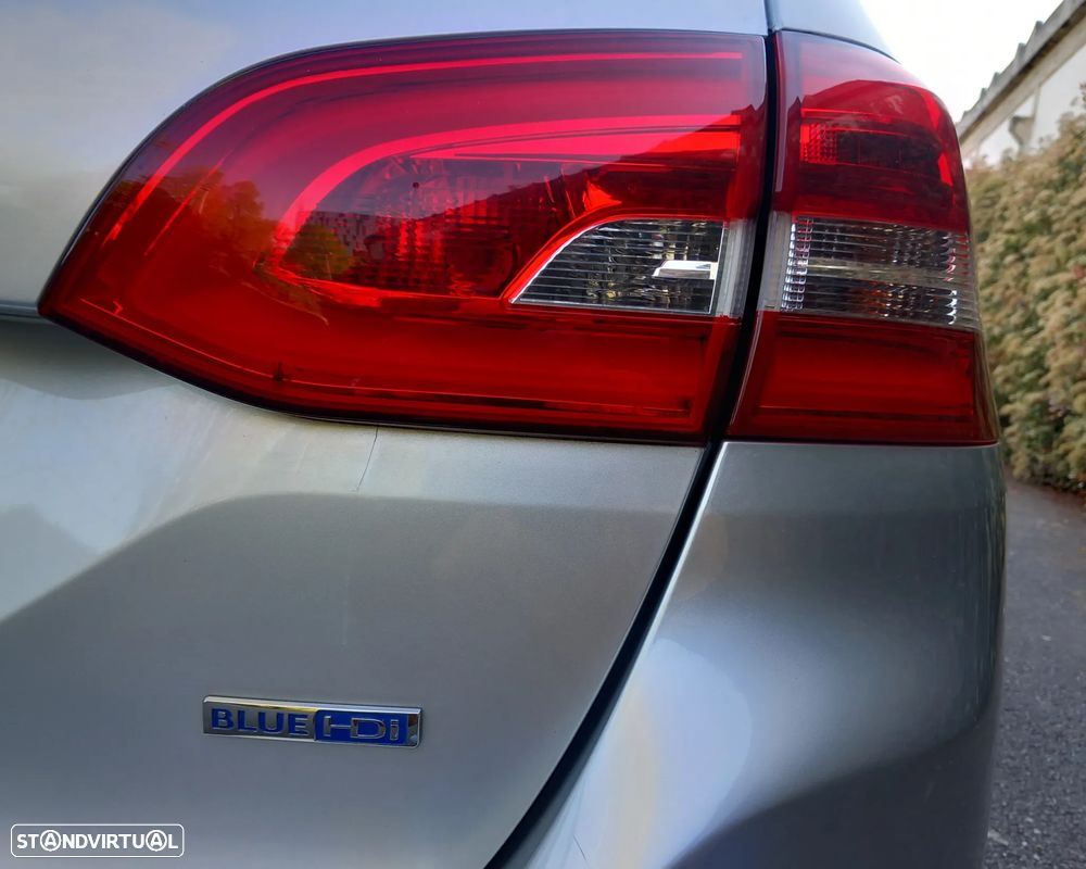 Peugeot 308 1.6 e-HDi Allure CMP6 - 35