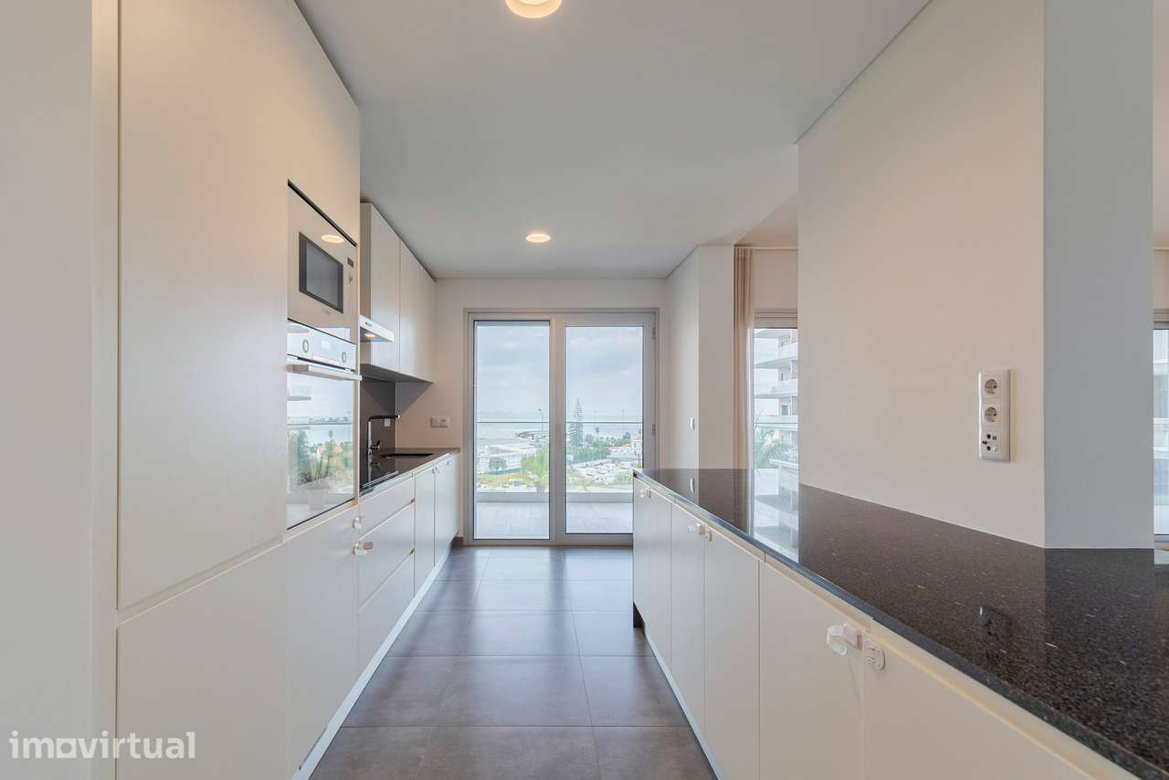 T4 Deslumbrante c/ Vista Tejo | One River Seixal - Grande imagem: 4/41