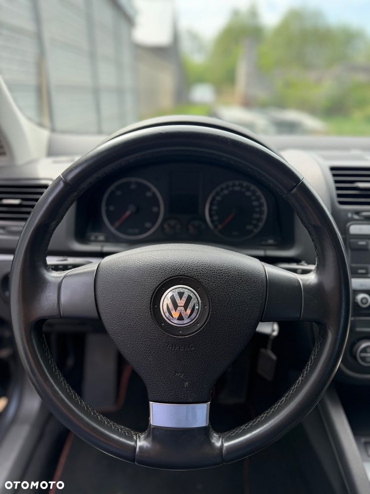 Volkswagen Jetta 1.9 TDI DPF Comfortline - 14