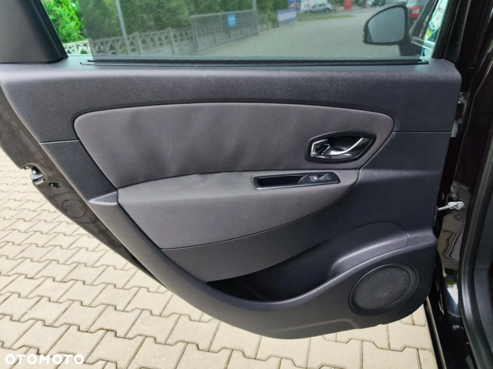 Renault Grand Scenic dCi 110 LIMITED - 37