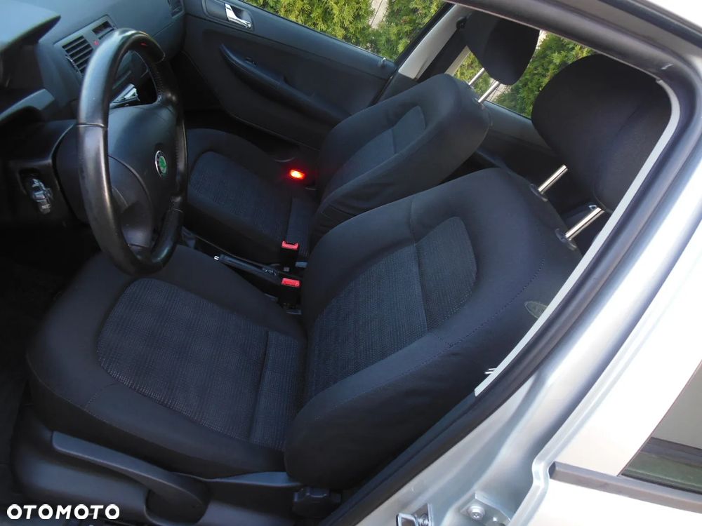 Skoda Fabia 1.4 16V Combi Elegance - 7