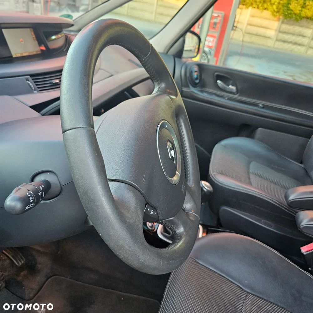 Renault Espace 2.0 dCi FAP Edition PGA - 28