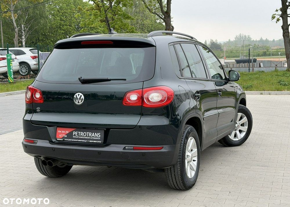 Volkswagen Tiguan 2.0 TDI DPF 4Motion BlueMotion Technology DSG Exclusive - 11