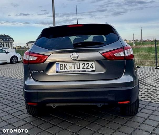 Nissan Qashqai 1.2 DIG-T N-Connecta - 6