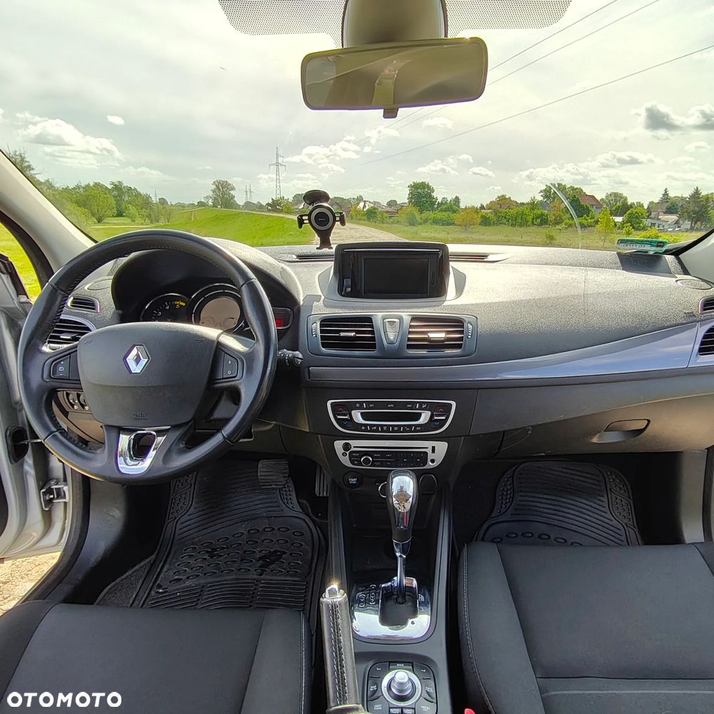 Renault Megane 1.5 dCi Limited EDC - 11