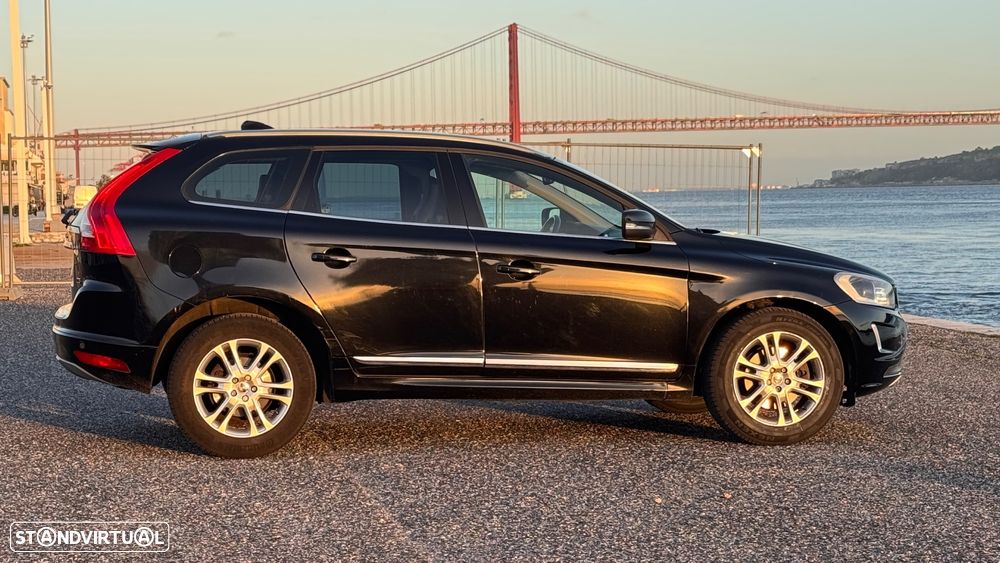 Volvo XC 60 2.0 D3 Summum Geartronic - 12