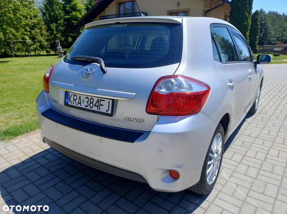 Toyota Auris 1.33 VVT-i - 7