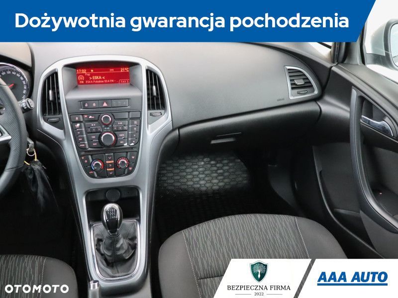 Opel Astra - 10