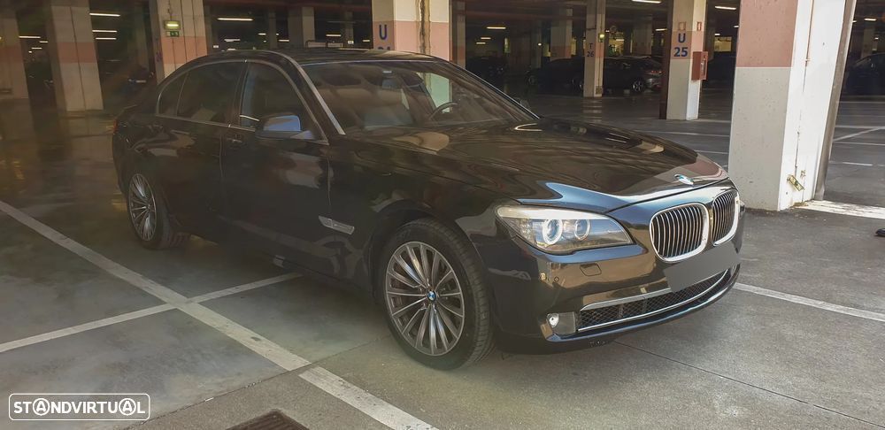 BMW 750 Li - 1