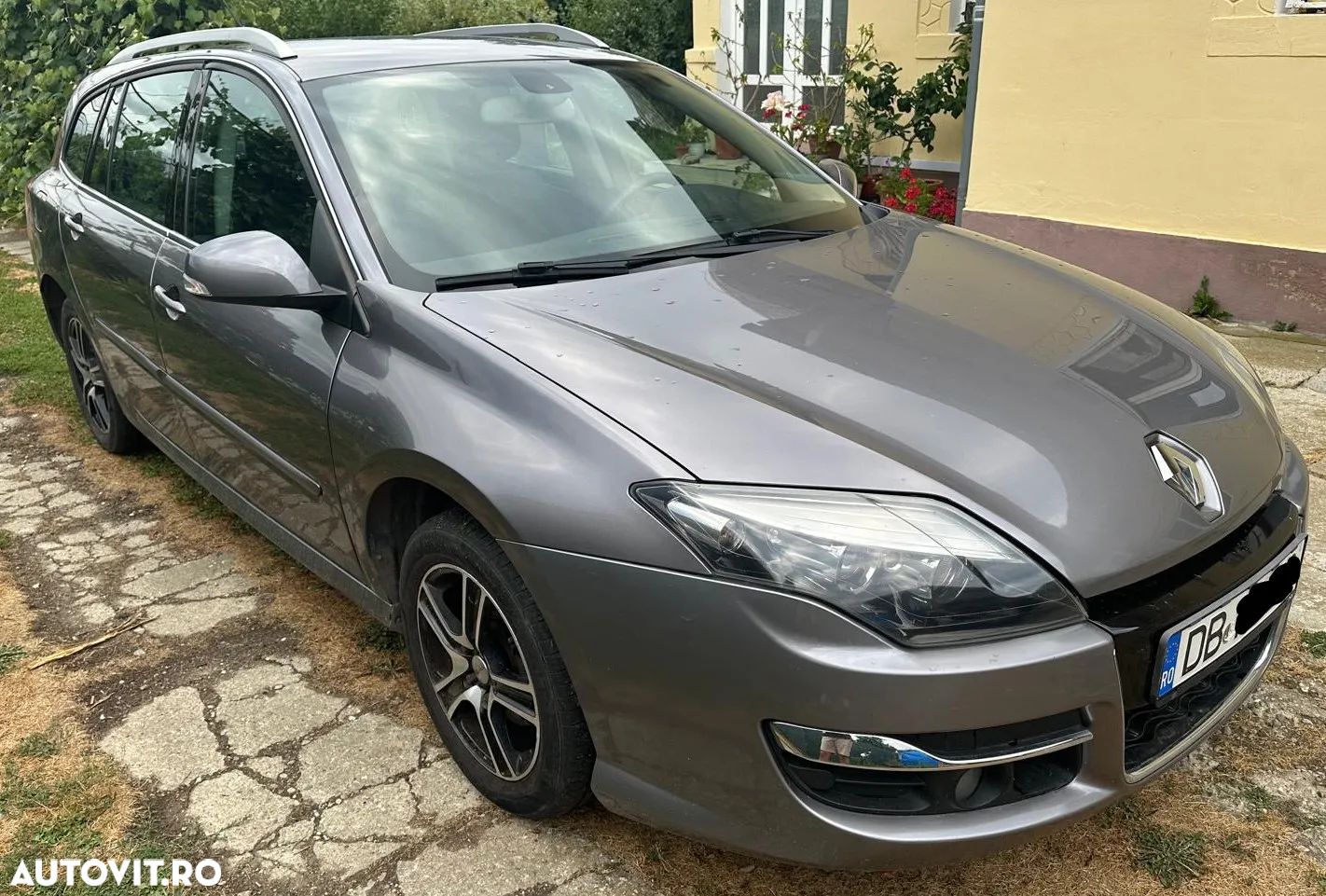 Renault Laguna - 1