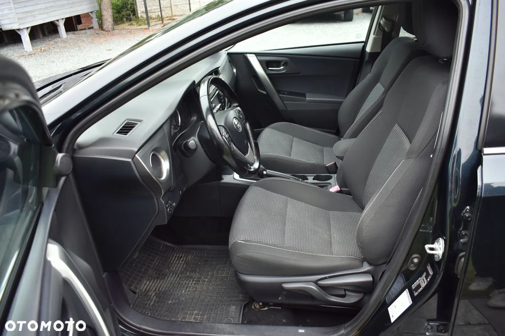 Toyota Auris 2.0 D-4D START Edition - 21