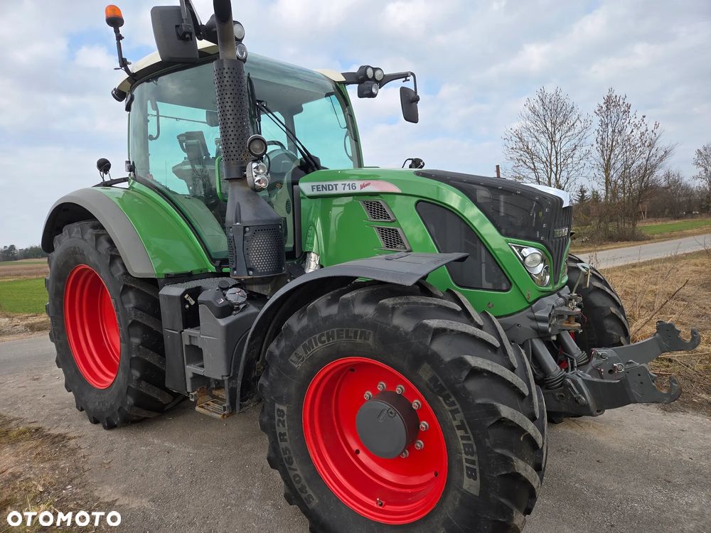 Fendt 716 - 9