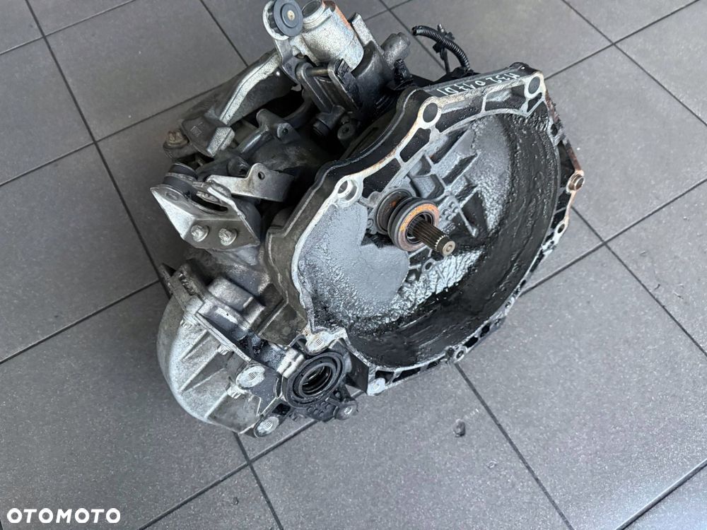 SKRZYNIA BIEGÓW 1.7 CDTI M32017DI OPEL ZAFIRA B 2010 - 3
