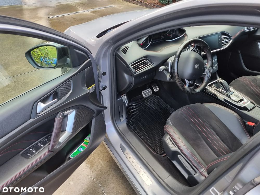 Peugeot 308 - 6
