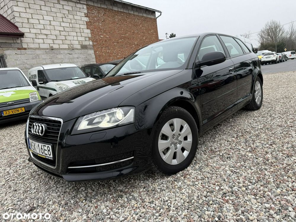 Audi A3 Sportback - 4