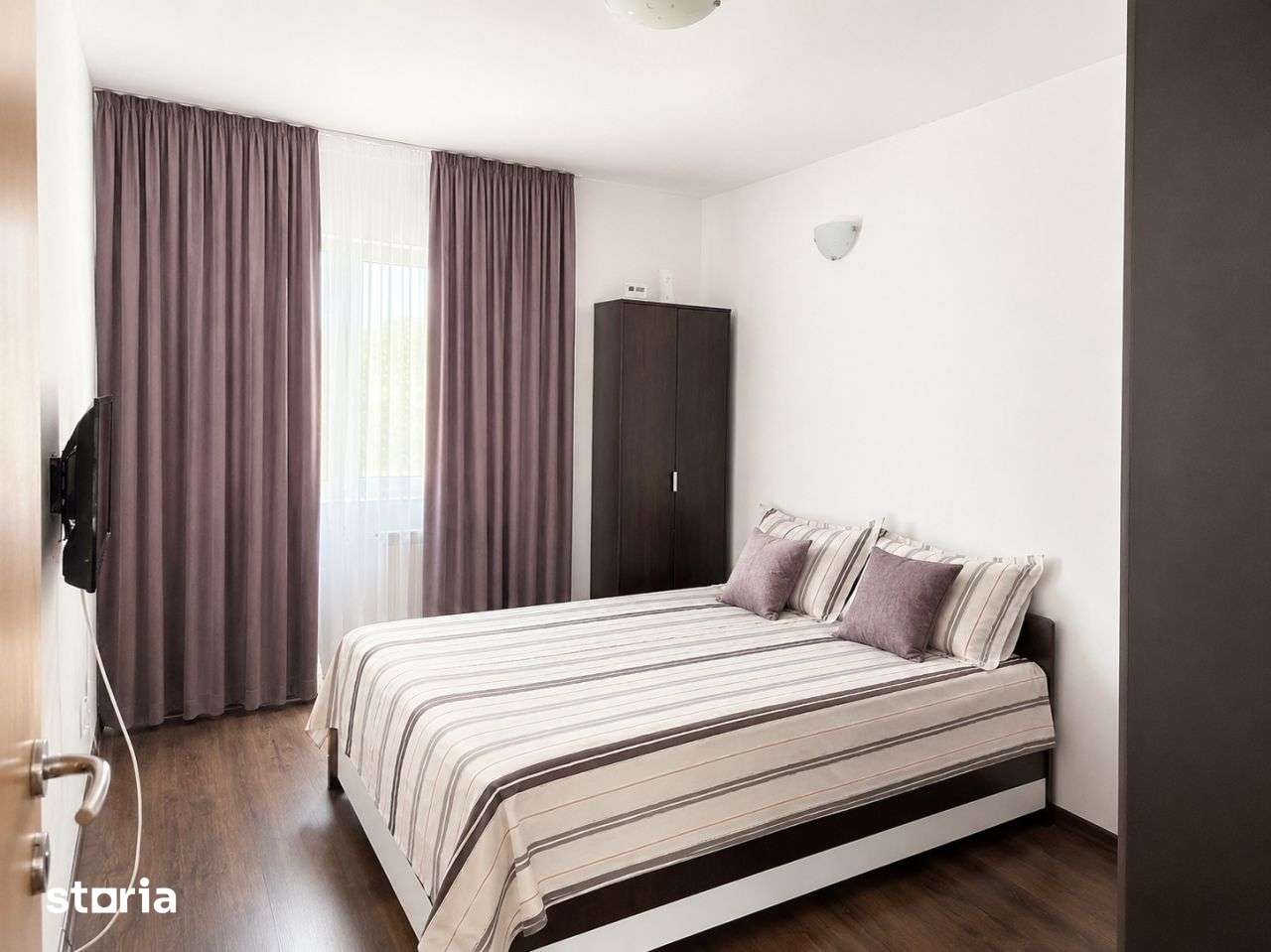 Apartament cu 2 camere,zona Eroilor,2balcoane,etaj intermediar — fotografia 3