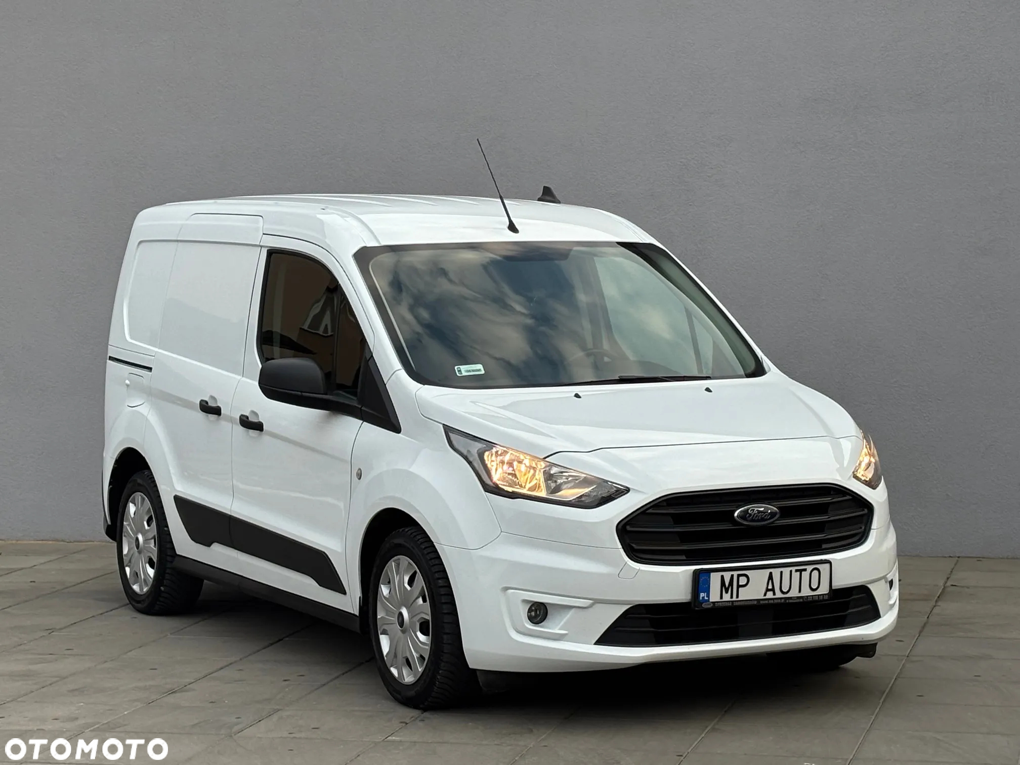Ford Transit Connect - 3