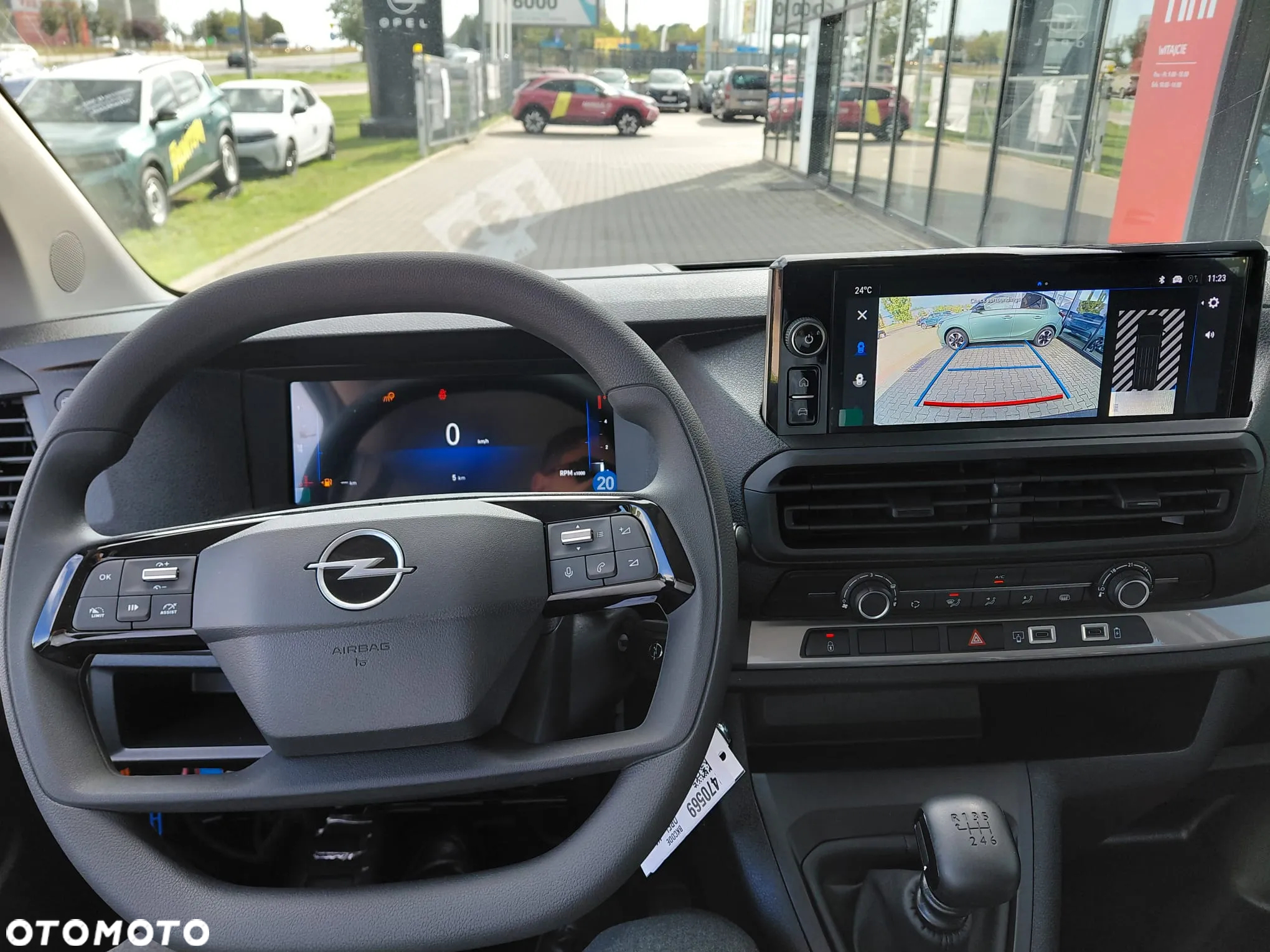 Opel VIVARO - 10