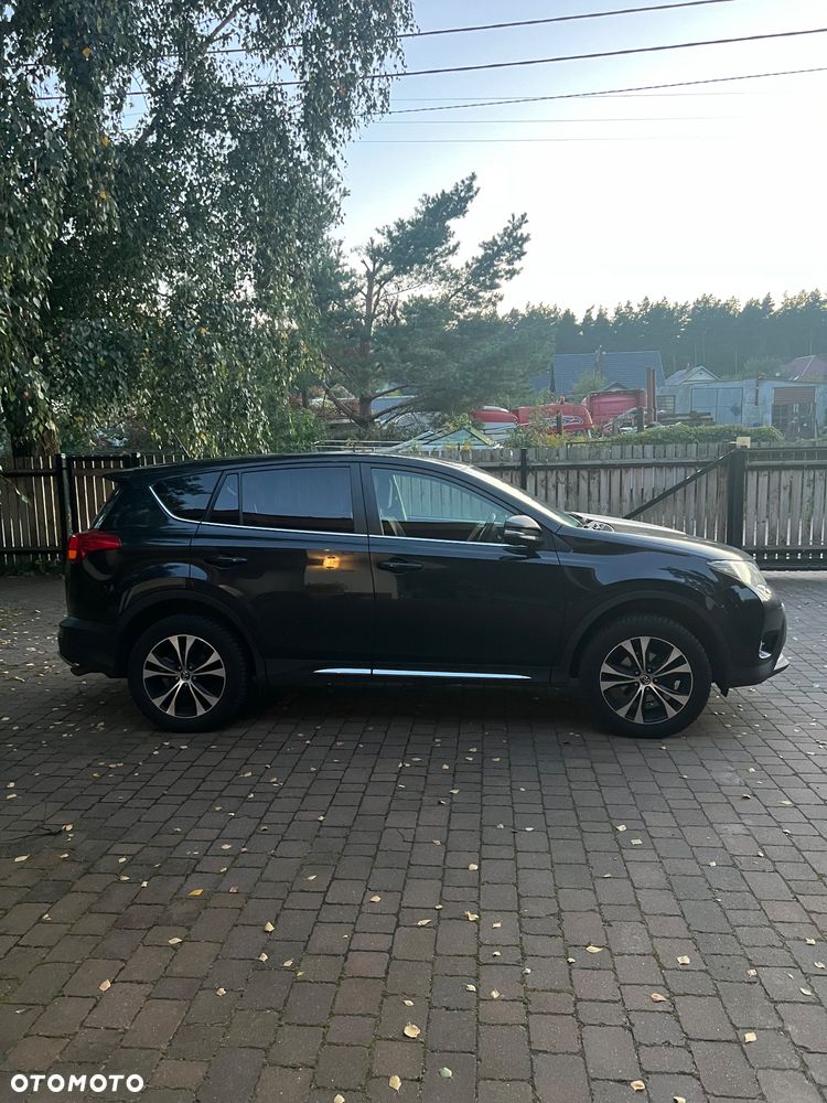 Toyota RAV4 2.0 Premium - 11