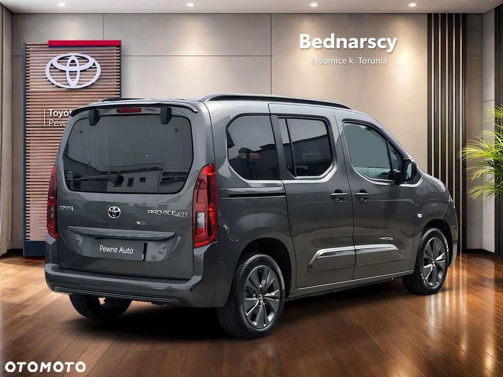 Toyota Proace City Verso 1.5 D-4D Family - 5