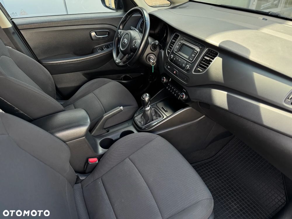 Kia Carens 1.7 CRDi L - 24