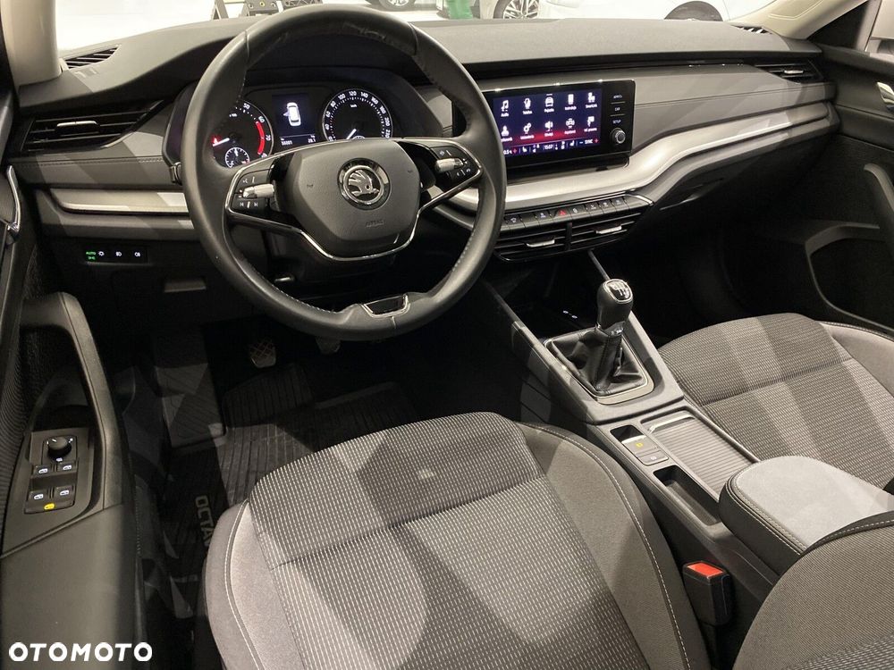 Skoda Octavia 1.5 TSI ACT Style - 14