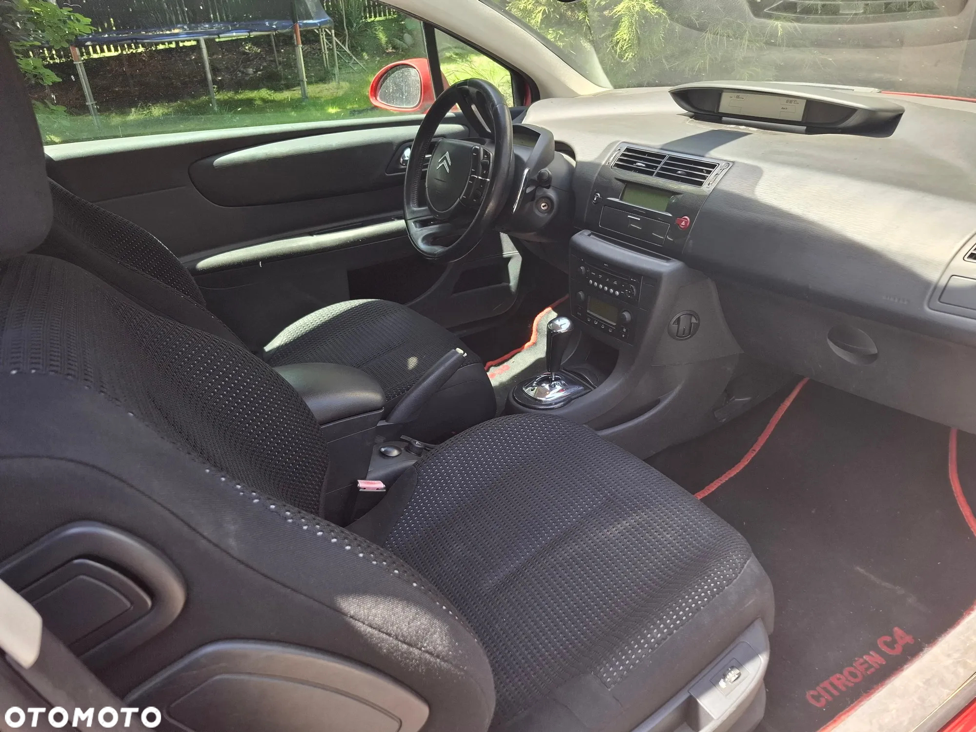Citroën C4 Coupe 1.6 HDi FAP EGS6 VTR Plus - 27