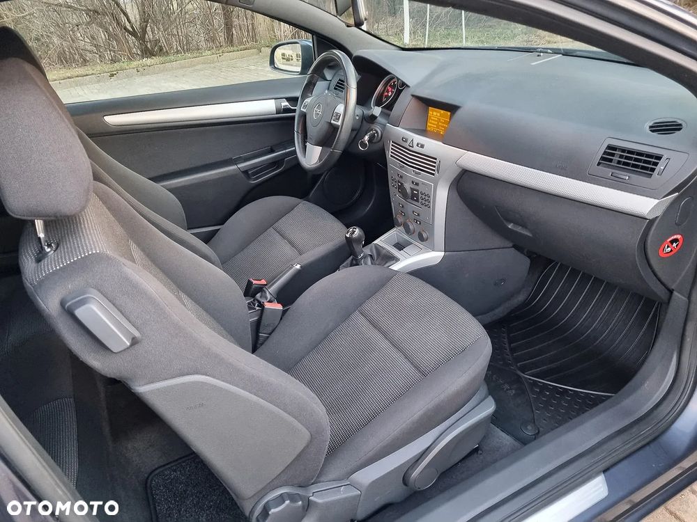 Opel Astra 1.6 Turbo Sport - 12
