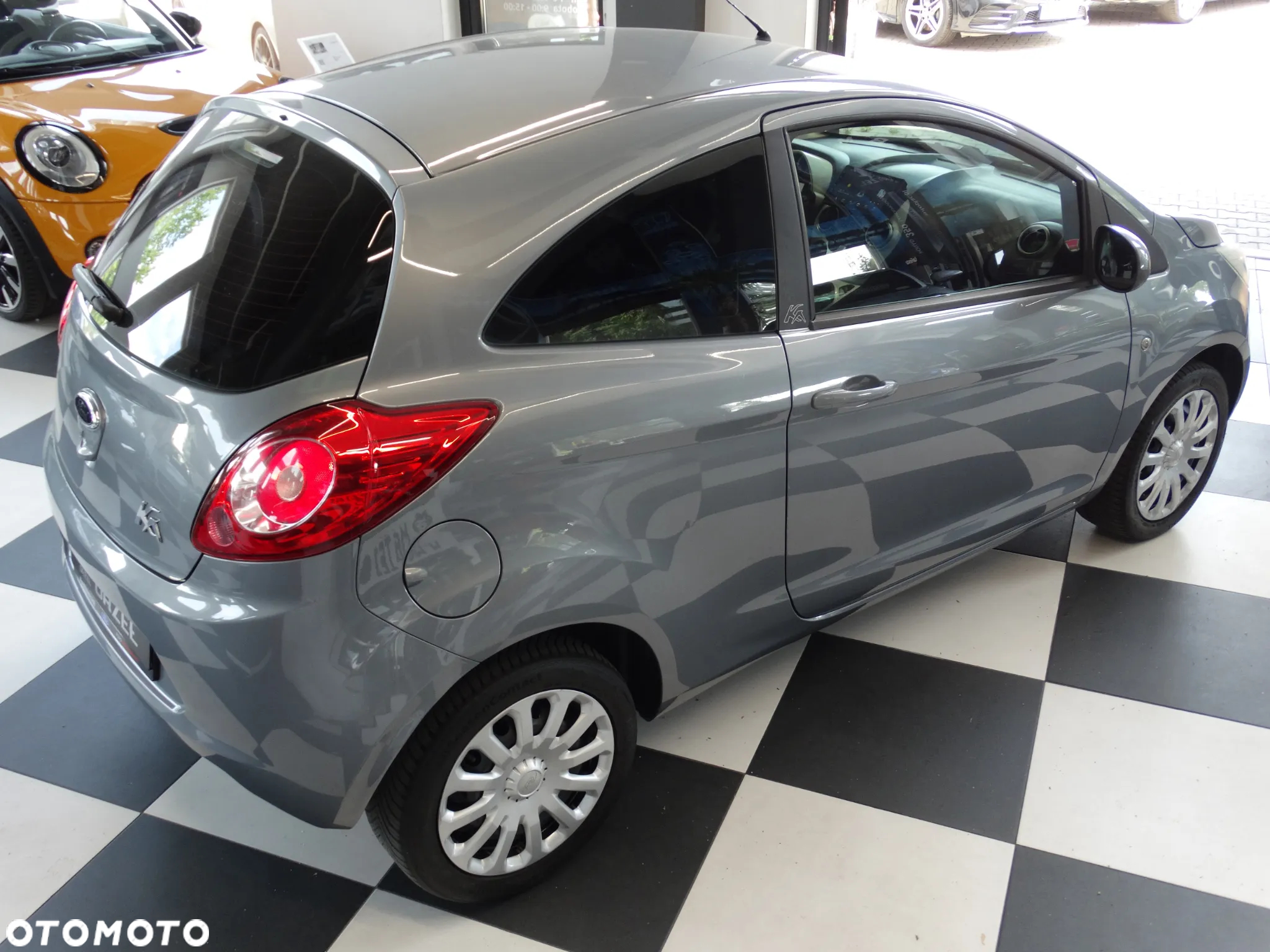 Ford KA 1.2 Digital - 32