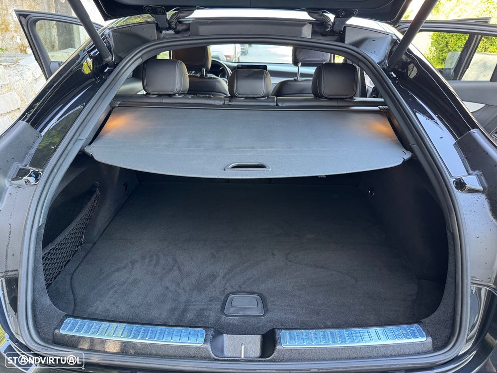 Mercedes-Benz GLC 200 d Coupe 4Matic 9G-TRONIC AMG Line Plus - 31