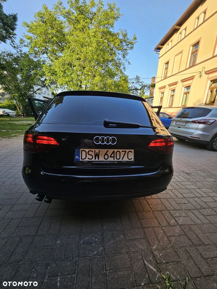 Audi A4 Avant 2.0 TDI DPF Attraction - 8